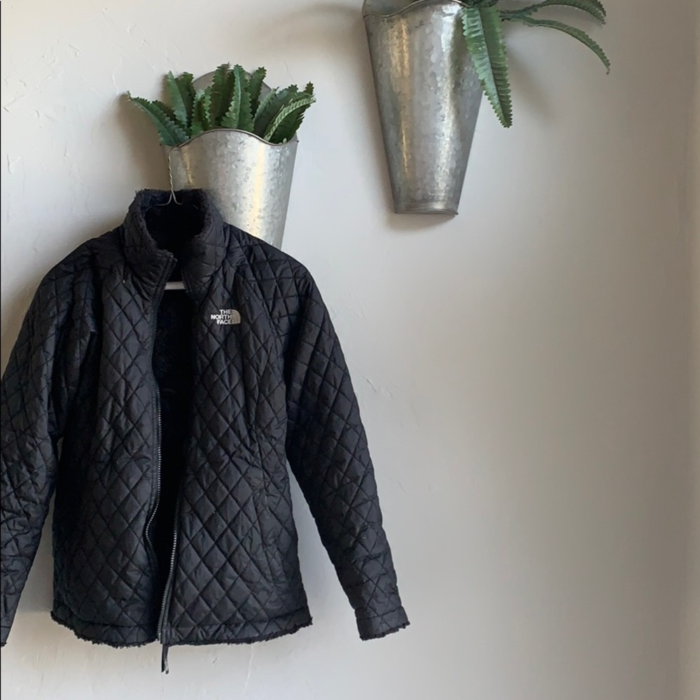 girls north face coat!